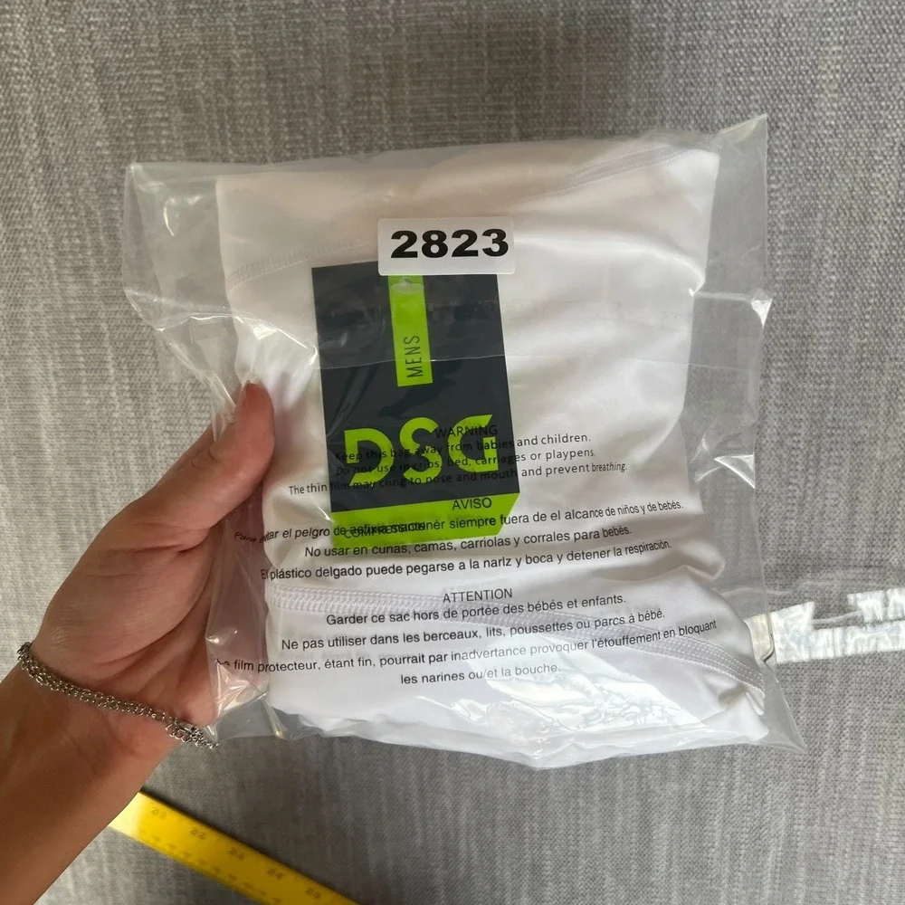 DSG Compression Shorts Mens Large White Performance Stretch Tight Fit Base Layer